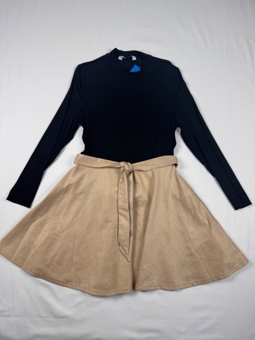 Cupshe Black Long Sleeve Top & Khaki Skirt Mini Dress - Large - Picture 3 of 10
